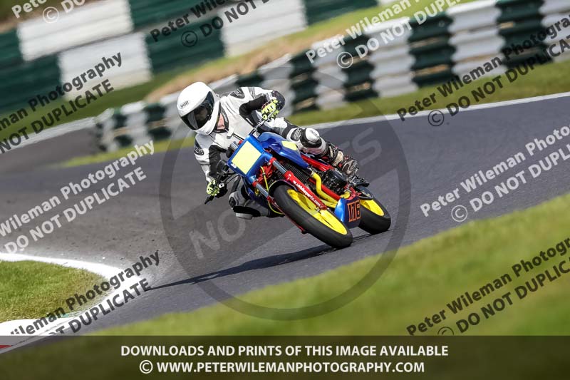 cadwell no limits trackday;cadwell park;cadwell park photographs;cadwell trackday photographs;enduro digital images;event digital images;eventdigitalimages;no limits trackdays;peter wileman photography;racing digital images;trackday digital images;trackday photos